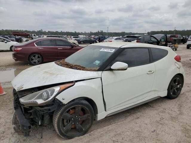 2016 HYUNDAI Veloster