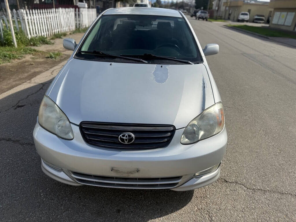 2003 TOYOTA Corolla