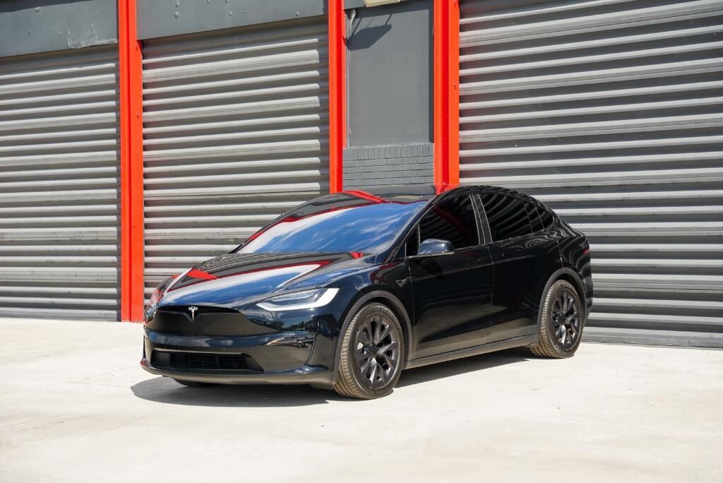 2022 TESLA Model X