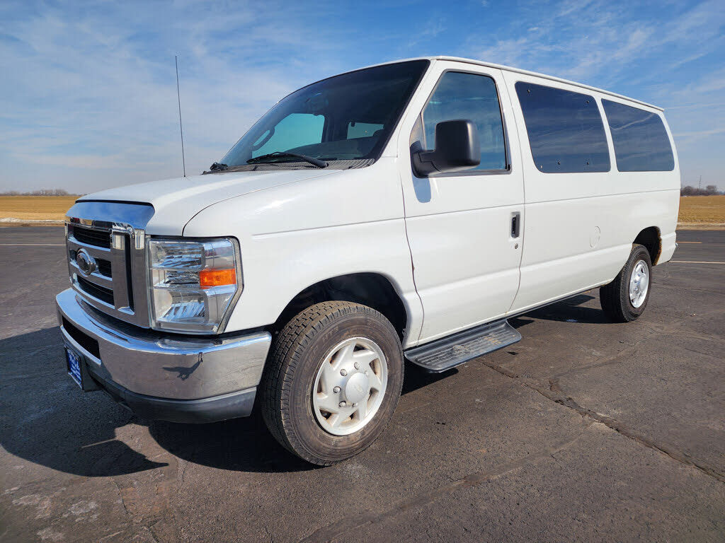 2014 FORD E-350
