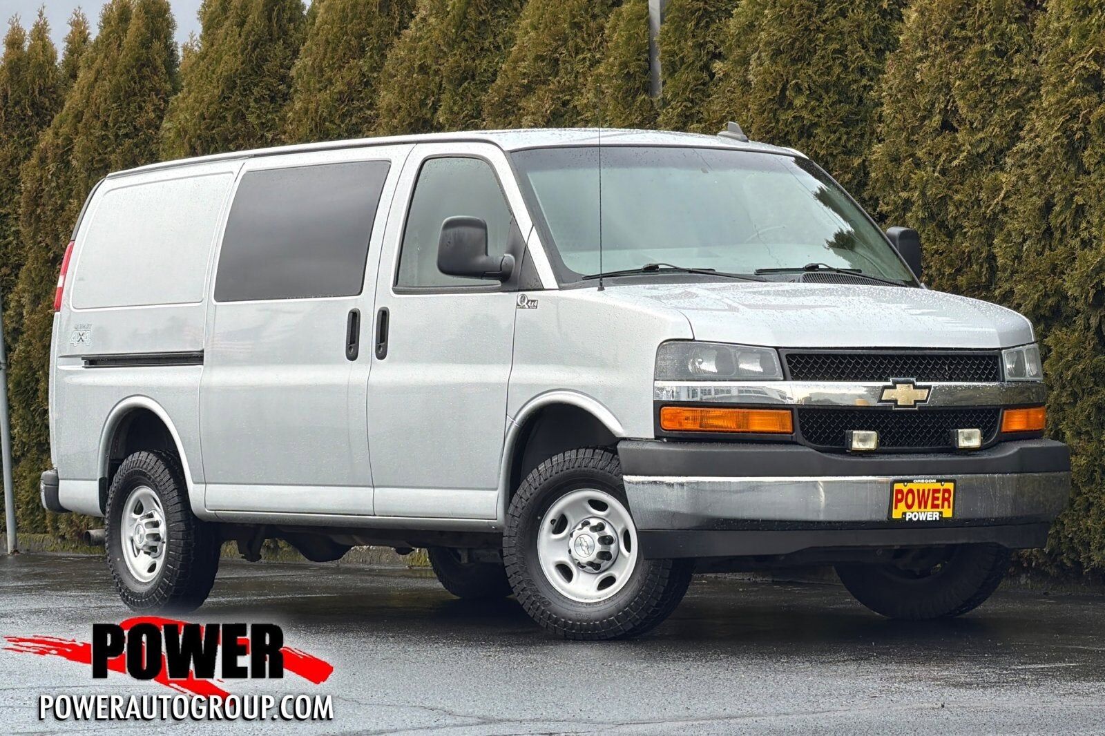 2017 CHEVROLET Express