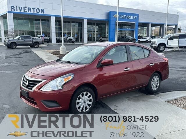 2019 NISSAN Versa
