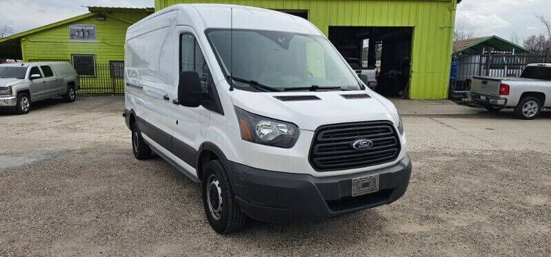 2017 FORD Transit