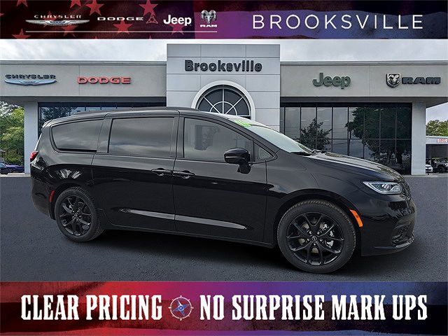 2026 CHRYSLER Pacifica