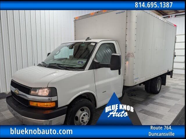2022 CHEVROLET Express