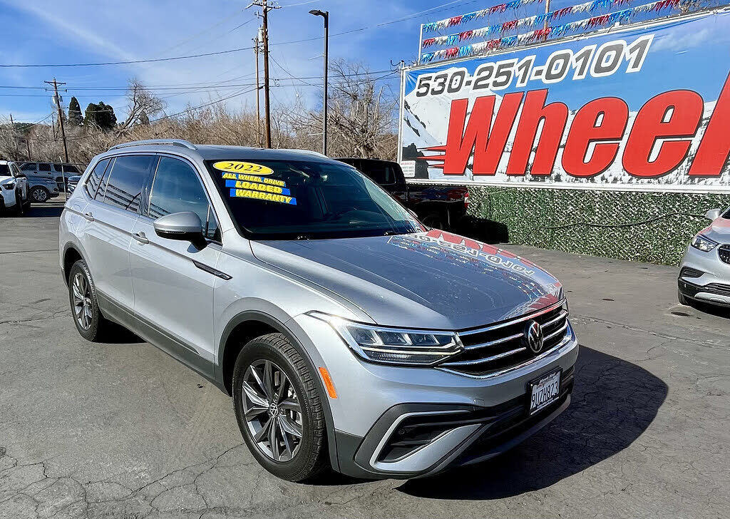 2022 VOLKSWAGEN Tiguan