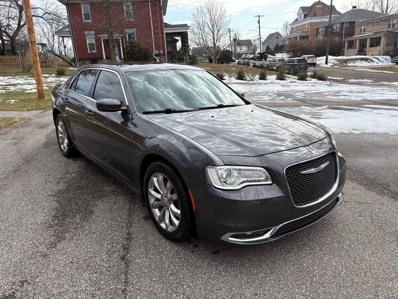 2016 CHRYSLER 300