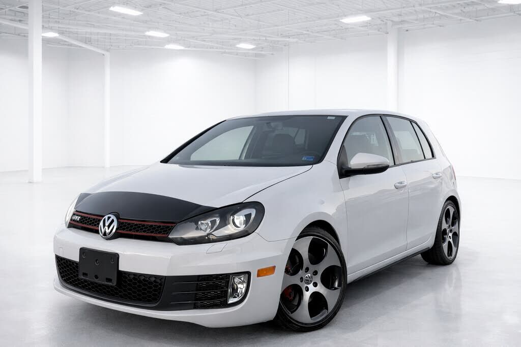 2011 VOLKSWAGEN GTI