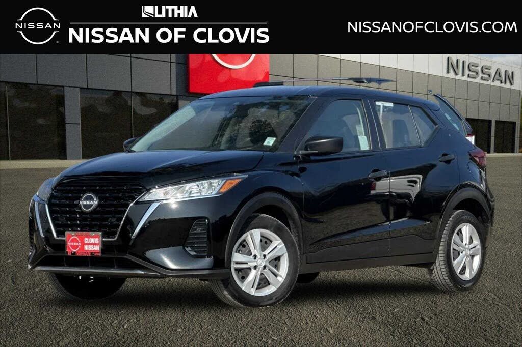 2024 NISSAN Kicks