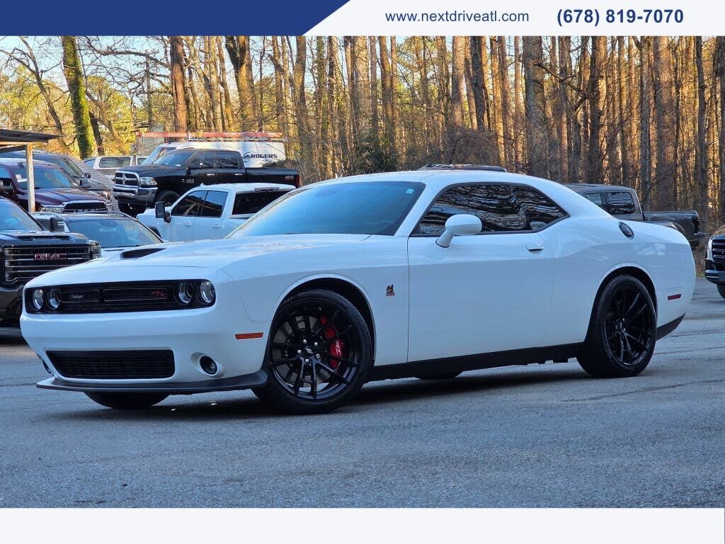 2023 DODGE Challenger