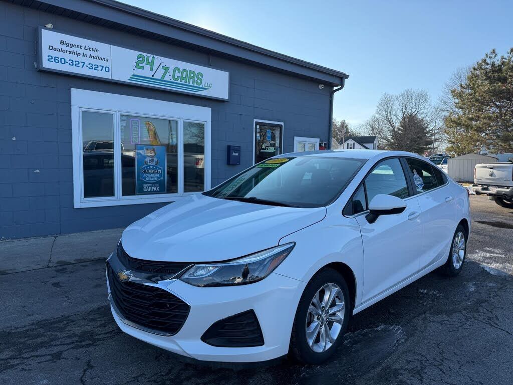 2019 CHEVROLET Cruze