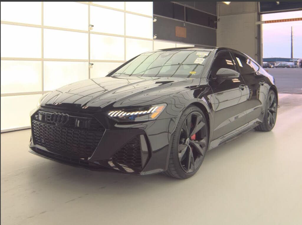 2021 AUDI RS7