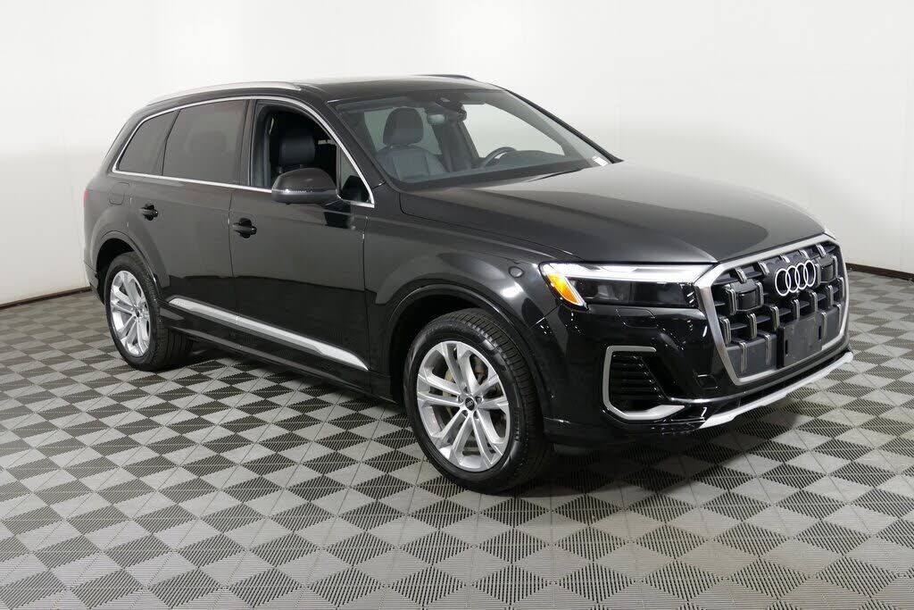 2025 AUDI Q7