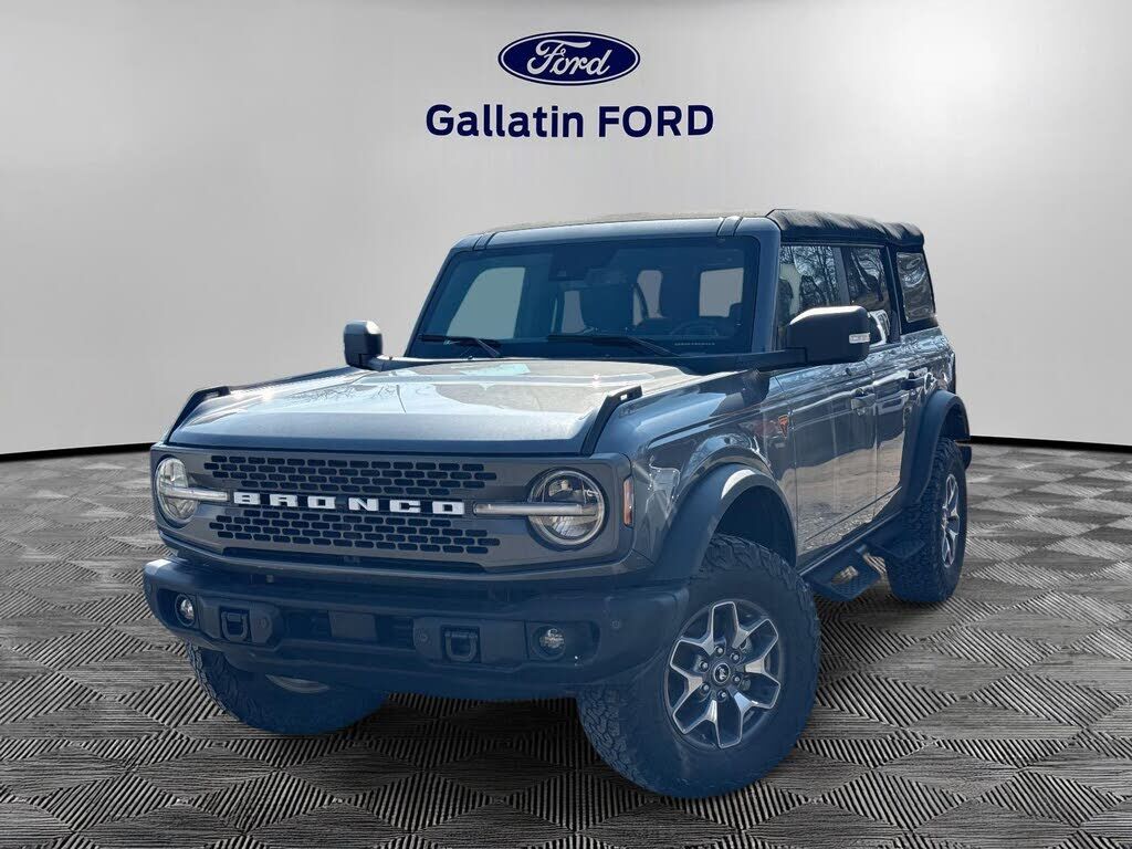 2023 FORD Bronco