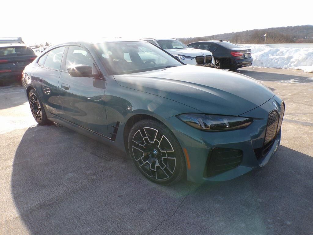 2025 BMW i4