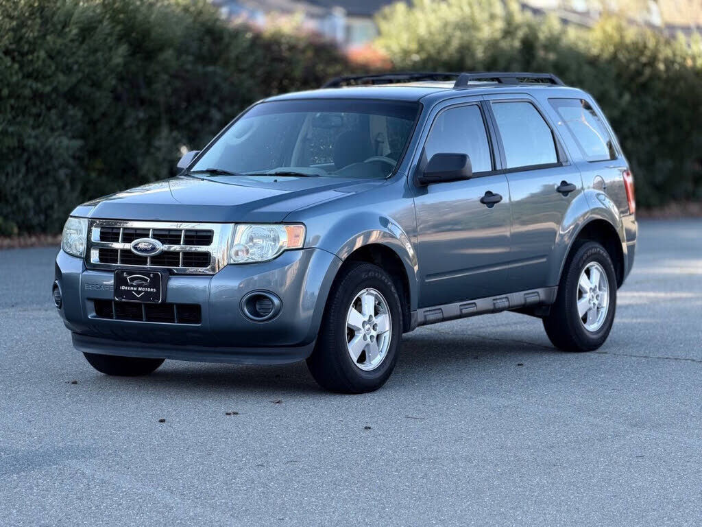 2011 FORD Escape