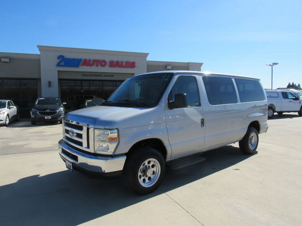2008 FORD E-350