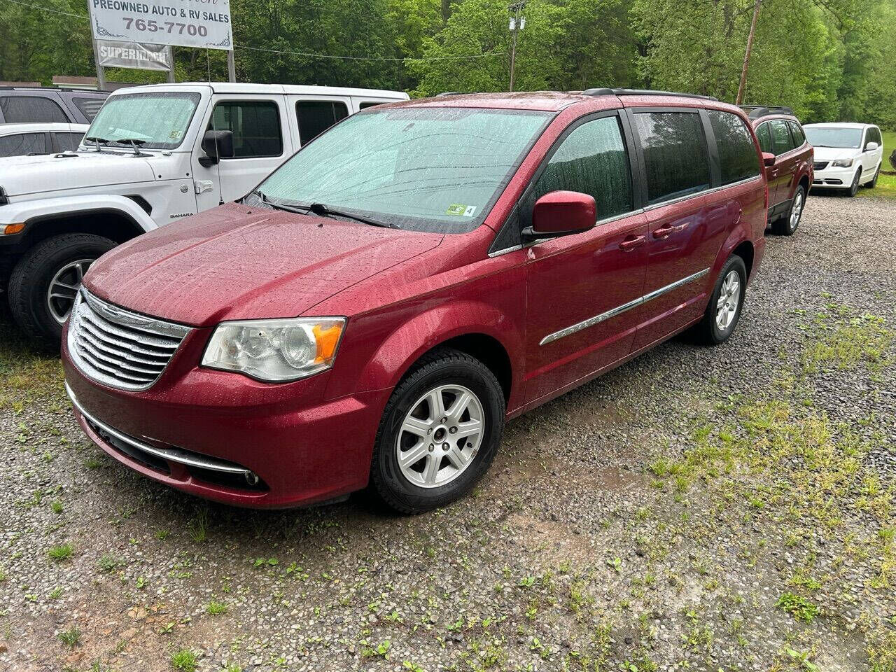2012 CHRYSLER Town and Country