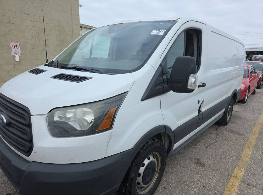 2015 FORD Transit