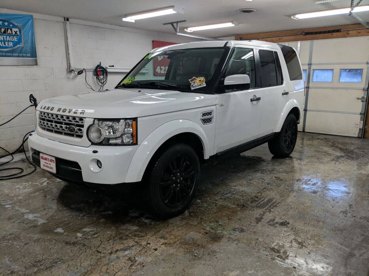 2011 LAND ROVER LR4