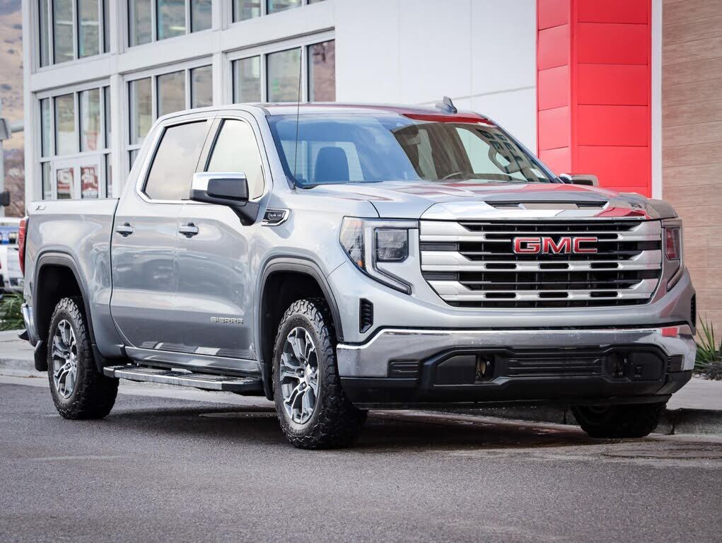 2023 GMC Sierra