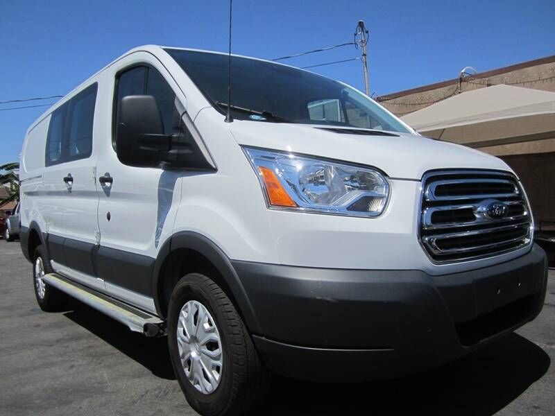 2016 FORD Transit