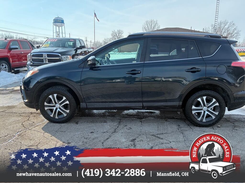 2017 TOYOTA RAV4
