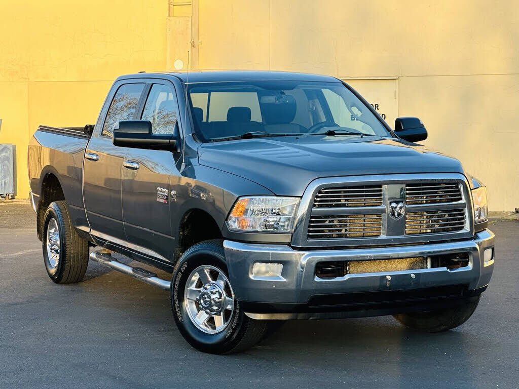 2010 DODGE Ram