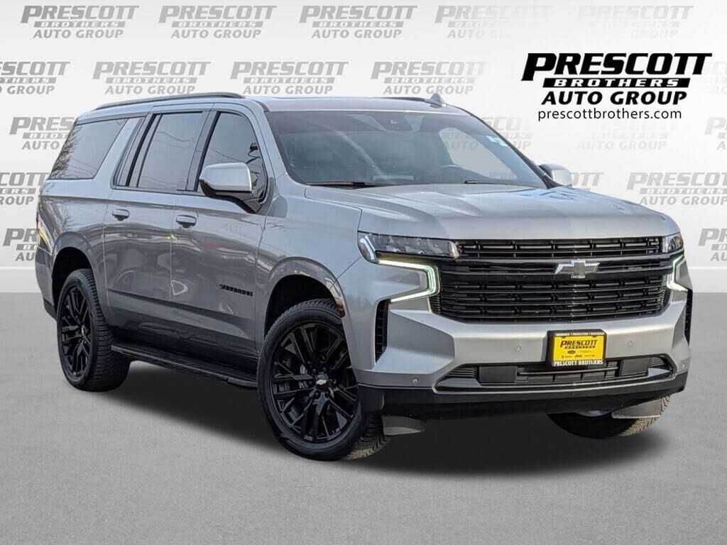 2023 CHEVROLET Suburban