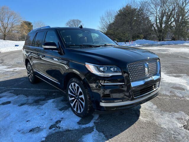 2024 LINCOLN Navigator