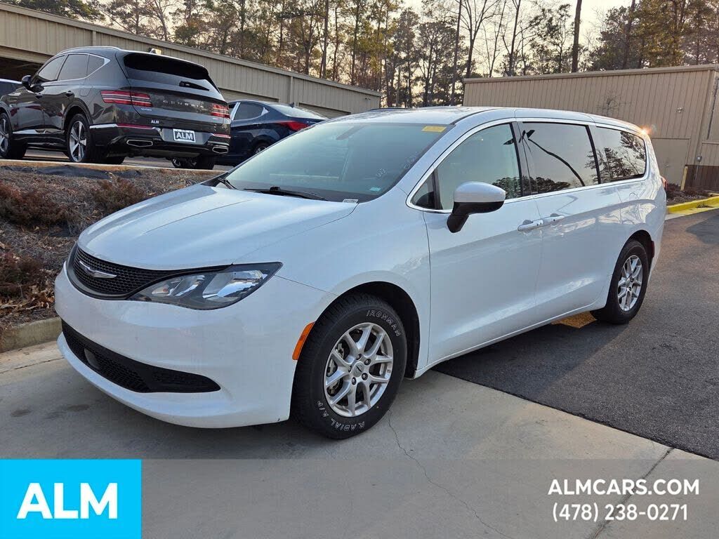 2022 CHRYSLER Pacifica