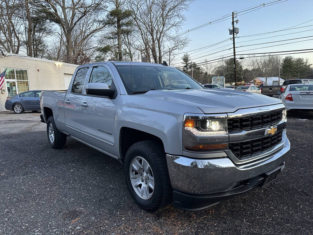 2018 CHEVROLET Silverado