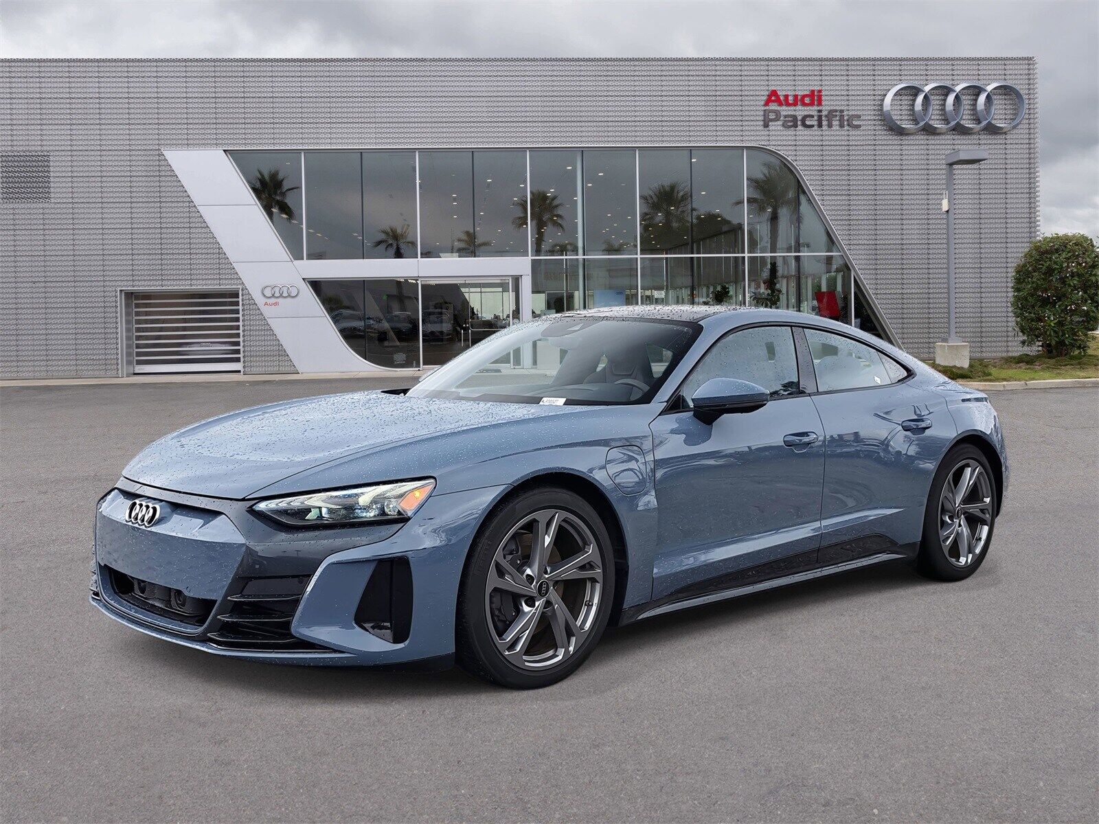 2023 AUDI e-tron GT