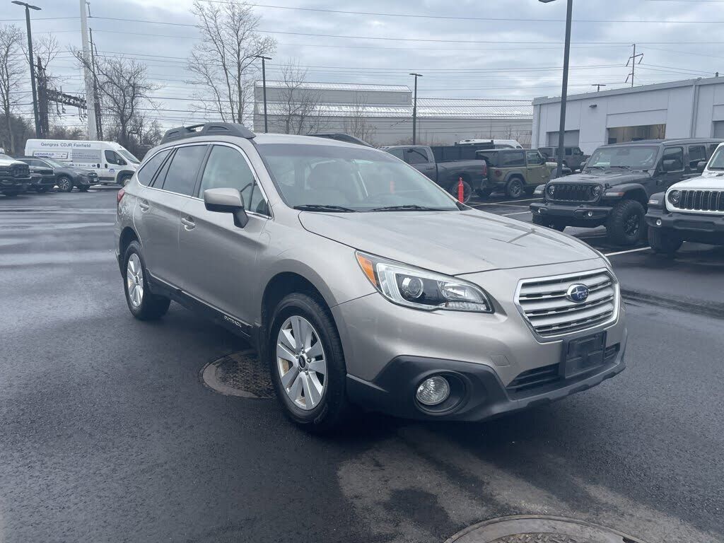 2015 SUBARU Outback