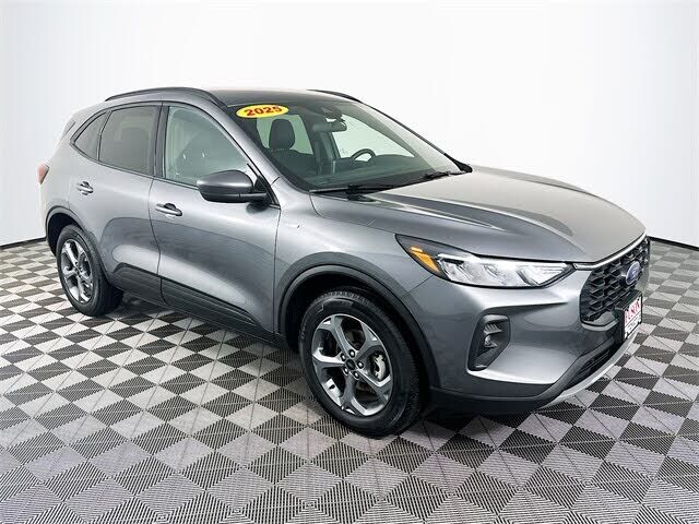 2025 FORD Escape