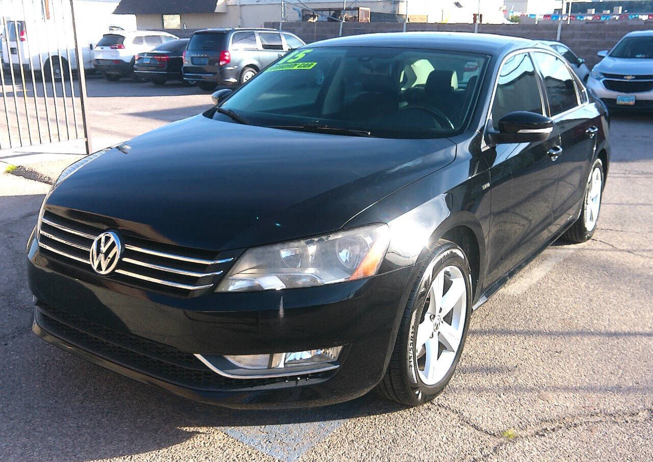 2015 VOLKSWAGEN Passat