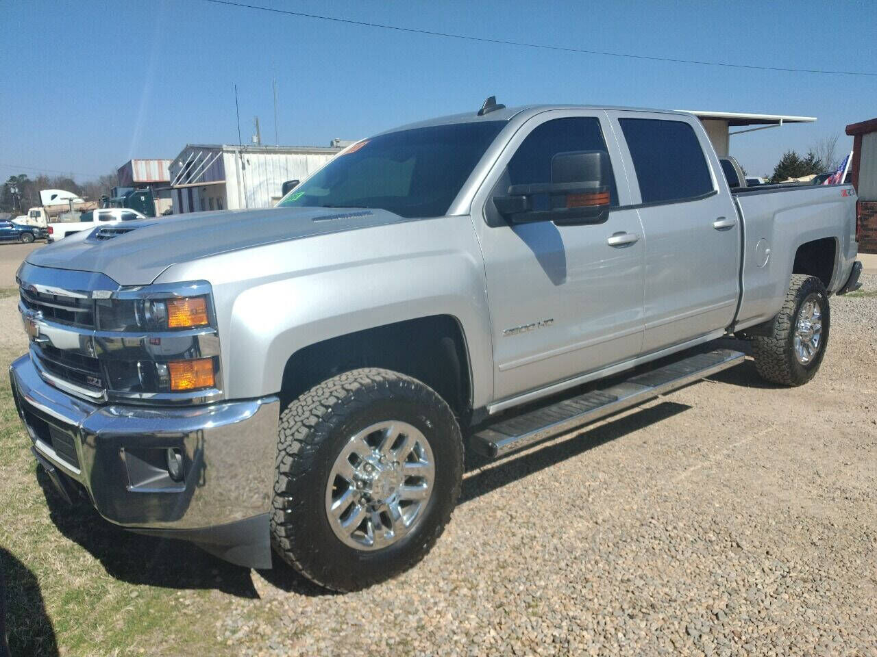 2018 CHEVROLET Silverado
