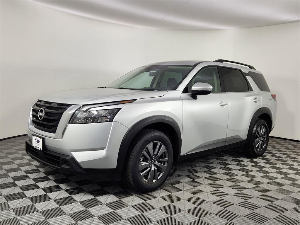 2024 NISSAN Pathfinder