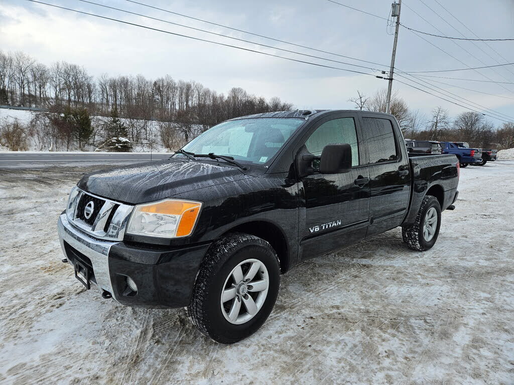 2012 NISSAN Titan