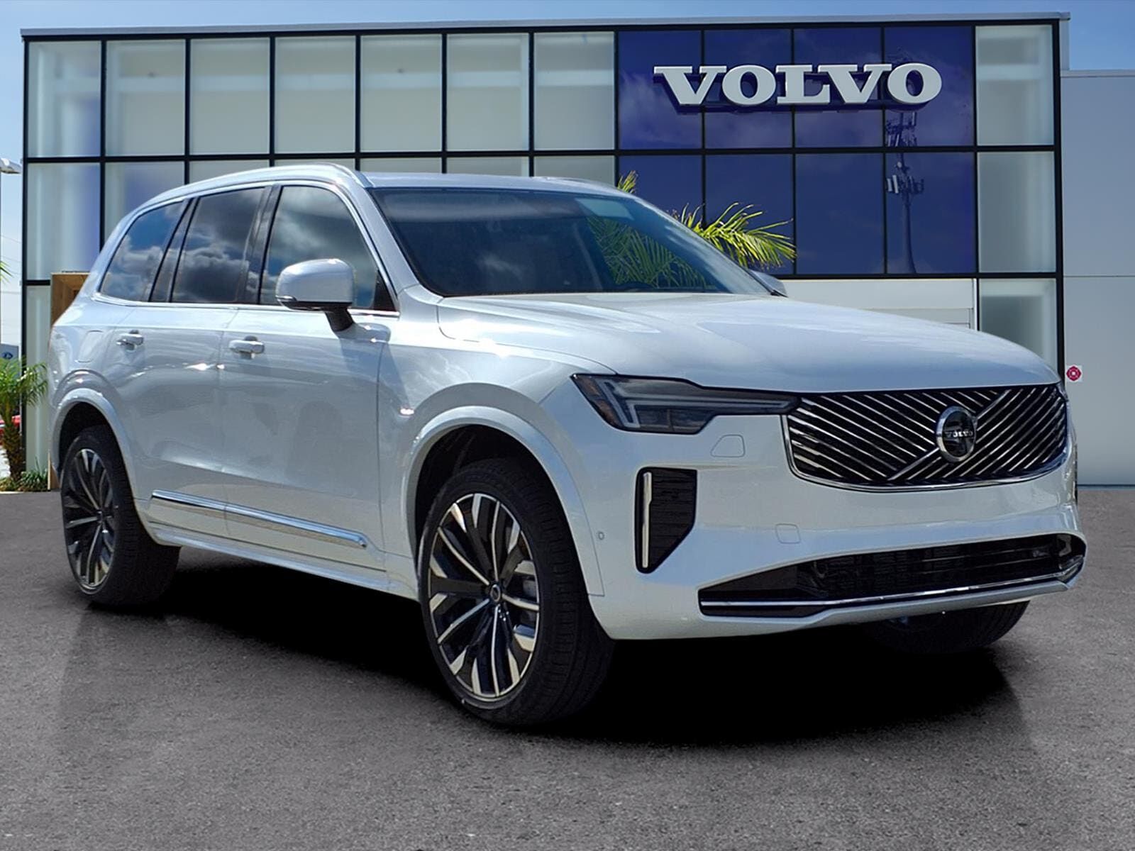 2026 VOLVO XC90