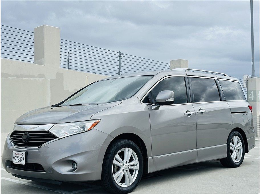2012 NISSAN Quest
