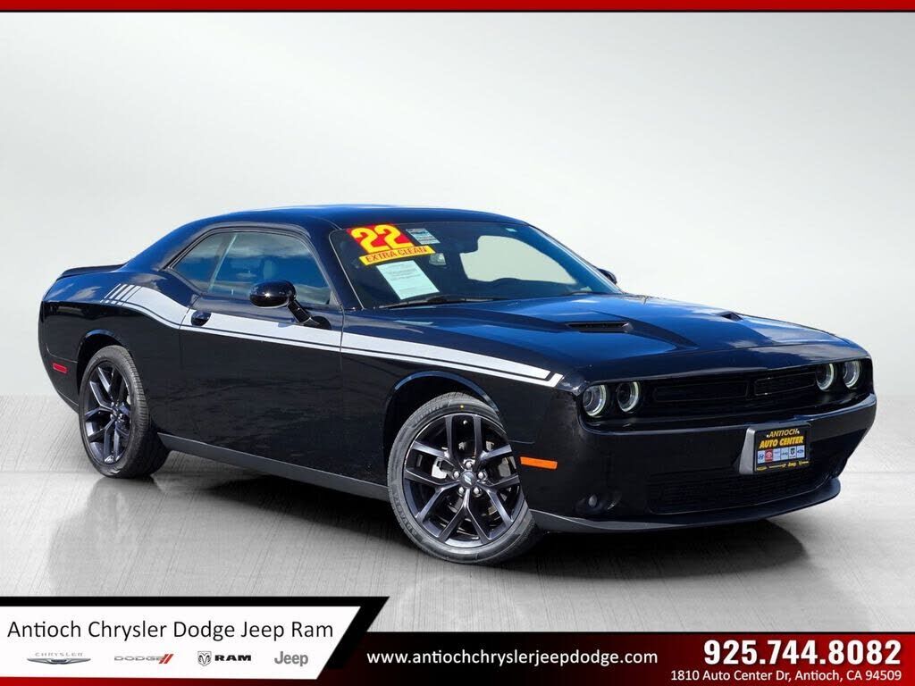 2022 DODGE Challenger