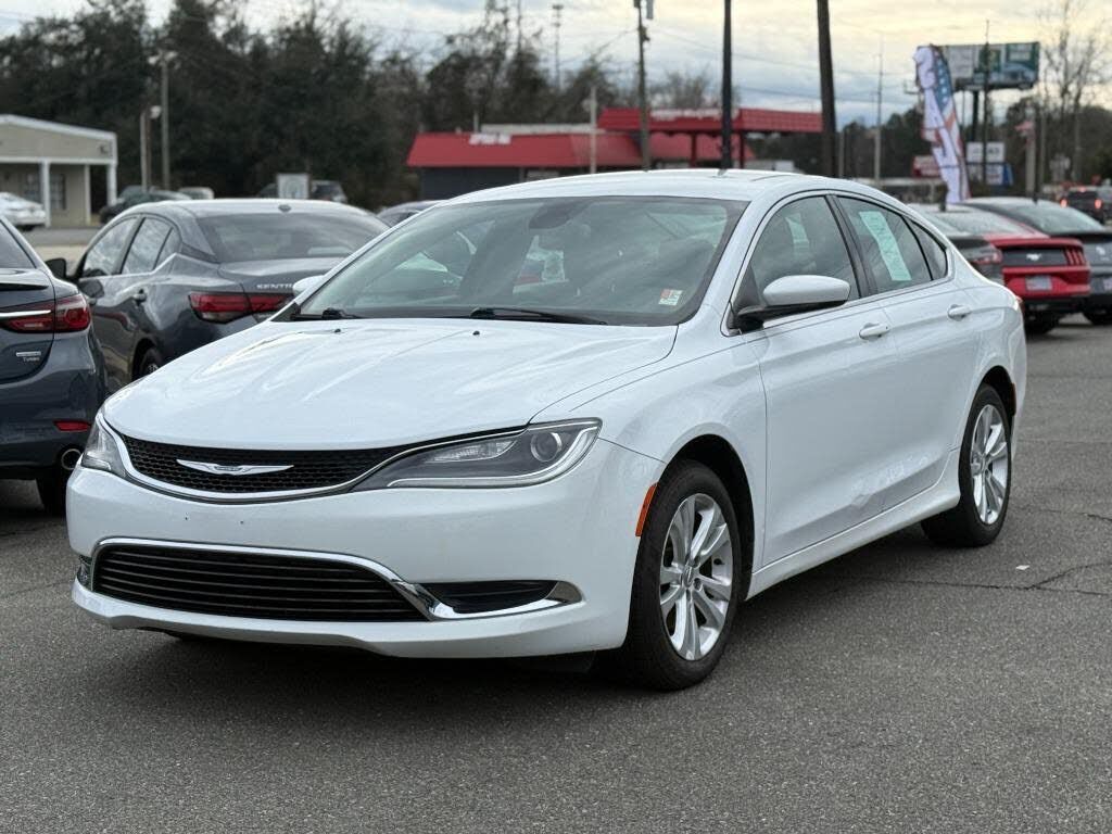 2015 CHRYSLER 200