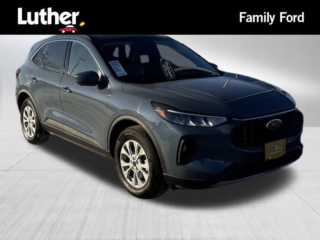2023 FORD Escape