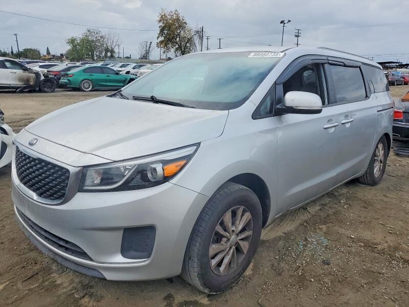 2015 KIA Sedona