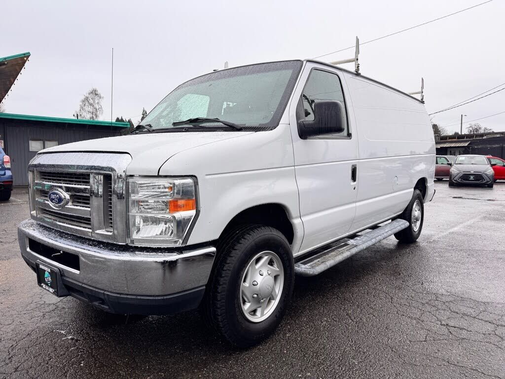 2014 FORD E-250