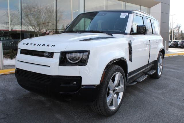 2026 LAND ROVER Defender