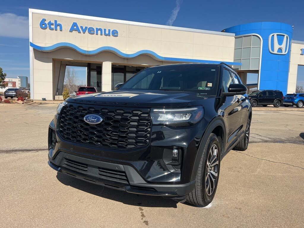 2025 FORD Explorer