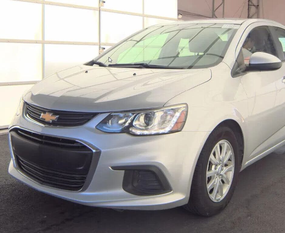 2019 CHEVROLET Sonic