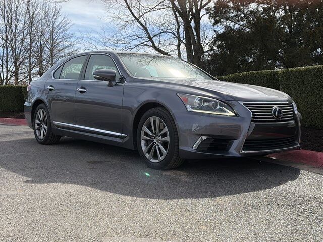 2013 LEXUS LS
